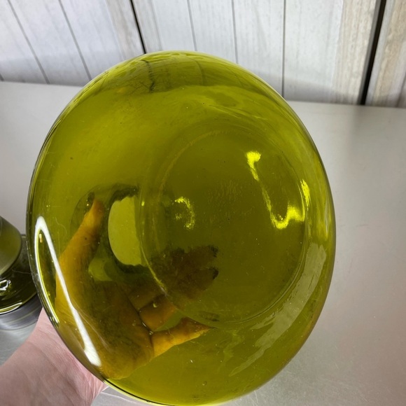 Vintage Mid-Century Green Decanter Wine With Glass Stopper - Picture 6 of 8